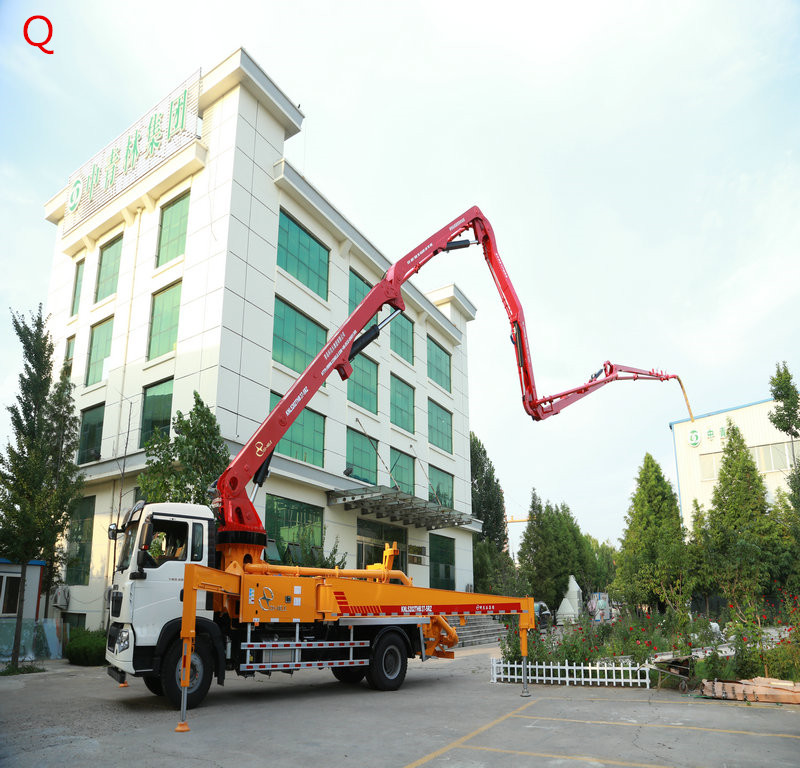 小型混凝土泵車，天泵，小型泵車